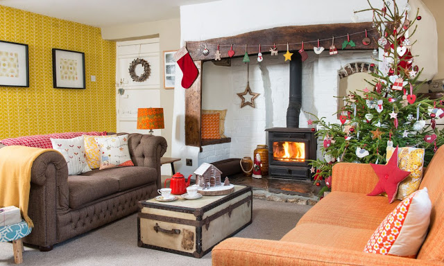 Decor de Crăciun într-o casă cu accente retro din Somerset, UK 